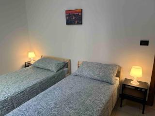 Central, spacious & completely equipped apartment - Genova - 2