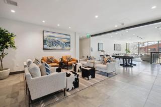 One Riverfront Condo 204 by East West Hospitality - 3