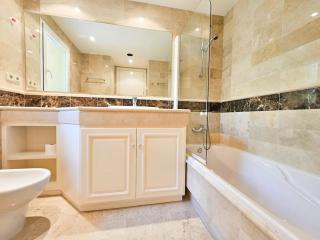 GreenLife · Spacious apartment in Rio Real - Marbella - 9