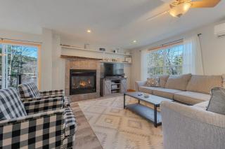Lakefront Home with Private Beach Access & Hot Tub - Milton - 7