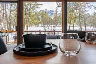 The Matterhorn I HotTub I Ping Pong I Chalk Wall - 9