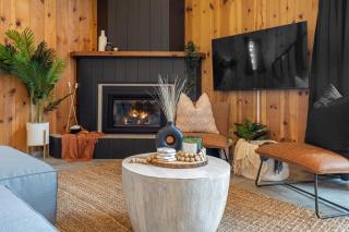 The Matterhorn I HotTub I Ping Pong I Chalk Wall - 3