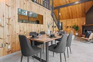 The Matterhorn I HotTub I Ping Pong I Chalk Wall - 4