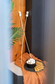 The Matterhorn I HotTub I Ping Pong I Chalk Wall - 1