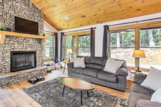 McCaysville Cabin Fire Pit, BBQ and More! - McCaysville - 8