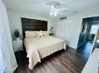3 Bdrm Condo- 4 pools, hot tub & walk to Beach - Panama City Beach - 5
