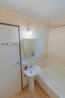 Check and Home - Rawson - 4 huéspedes amplio en el centro - 2