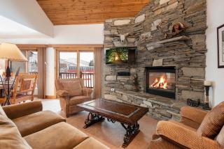 Three-Bedroom Apartment - Park City - 0
