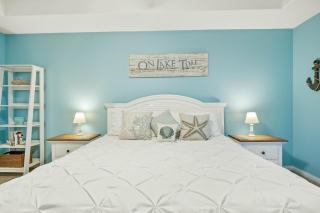 Emerald Bay Overlook Breathtaking Views, Pools - Lake Ozark - 5