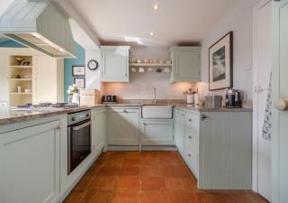 Easter Cottage - 3