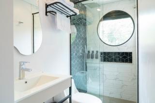 Hotel Living 35 Suites - 5