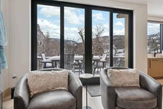 One Riverfront Townhome 05 by East West Hospitality - 2