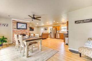 On-Site Lake Access Pet-Friendly Vinita Home - Disney - 3