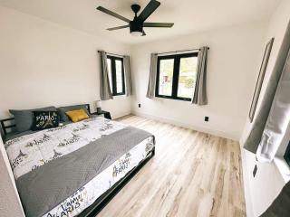 N Dallas, Near DAL and DFW 4 BDRM - Oldham - 6