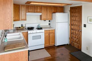 The Scholar's House - Rimrock - 1