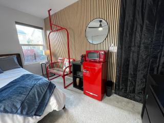 Colorado Room w Private Entrance Deck and Hot Tub - 5