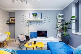 Spacious 2-Bedroom Apartment with Terrace, Garden Views & Free WiFi Near Olympic Stadium - London - 6