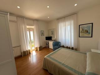 Hotel L'Isola - Santa Marinella - 9