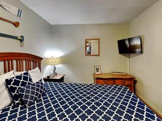 The Whiskey Barrel Lodge - 2