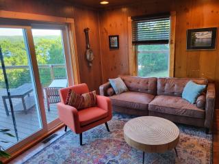 Terry Hill Lodges and Suites - Hammondsport - 1