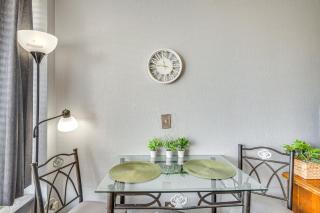 Daytona Beach Condo with Balcony 5 Mi to Speedway! - Daytona Beach - 1