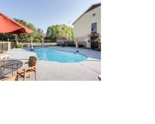 Quality Inn Olive Branch - Olive Branch - 2