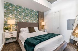 Downtown beauty-PoolHotTubGym-near SaltPalace-View - 8