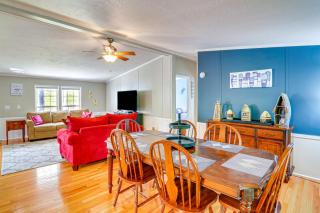 Home Near Dale Hollow Lake Deck and Fire Pit - Byrdstown - 4