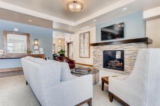 Ridgepoint Townhome 115 by East West Hospitality - 9
