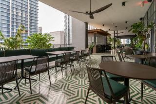 Orange Crush - Resort-Style Amenities & Location - 6