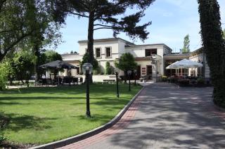 Willa Impresja Hotel i Restauracja - Pabianice - 8