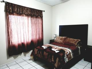 Para Personas Que Buscan Lugar Tranquilo De Descaso - Tijuana - 0