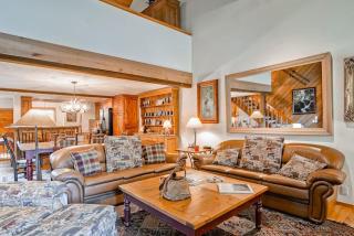 Ridgepoint Townhome 169 by East West Hospitality - 5