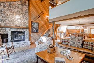Ridgepoint Townhome 169 by East West Hospitality - 0
