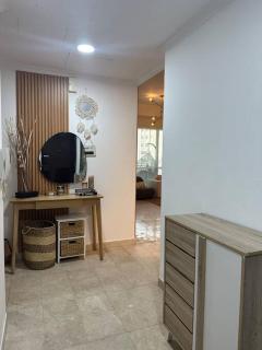 Cozy 2BHK with Marina Views - Dubai - 8