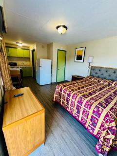 Bostonian Inn & Suites - Hitchcock - 9