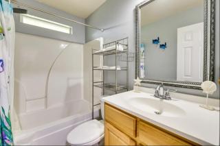 Cozy Bedroom at Lee Farms in Crestview FL - Crestview - 3