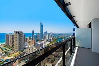 Circle on Cavill Level 33 Ocean Living - Coastal Letting - Gold Coast - 9