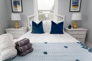 Be A Nomad - Rear Top - Stylish Unit w Ocean Views - Neptune Beach - 8