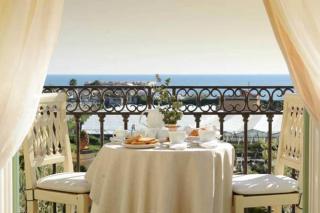 Casa Raiola Ercolano Luxury Rooms & Spa - Ercolano - 9