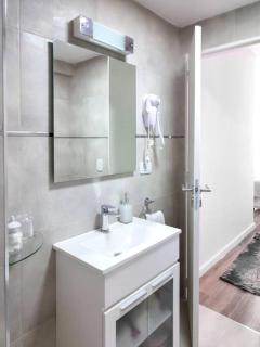 Mid-Long term rental Apartment with balcony - Buenos Aires - 1