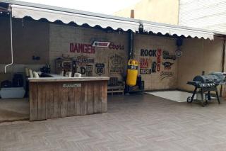 Dpto con jacuzzi y patio privado - 4