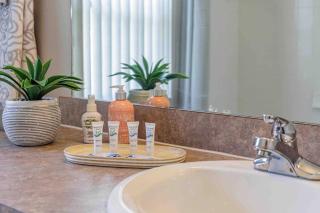 Luxury Orlando Villa, Private Pool with Waterfall - 9