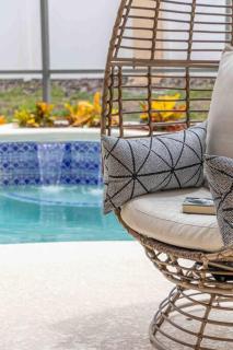 Luxury Orlando Villa, Private Pool with Waterfall - 8