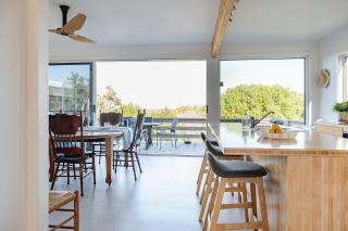 Haven Views Harmers Haven - 1