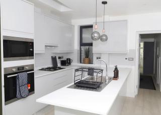 Stylish London Flat with Garden, Close to City - London - 2