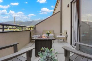 Golden Condo Patio with MTN Views Walk to DT Golden and School of Mines - 2