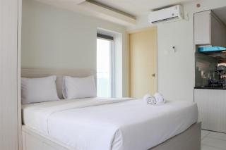 Best Deal and Cozy Studio Amethyst Apartment By Travelio - 3