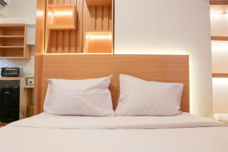 Comfort Living Studio Room at Tokyo Riverside PIK 2 Apartment By Travelio - Rawalembang - 3