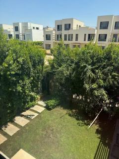 Elegant 3-Floor Villa with Private Garden in Westown, SODIC Beverly Hills, Sheikh Zayed - Sheikh Zayed - 7
